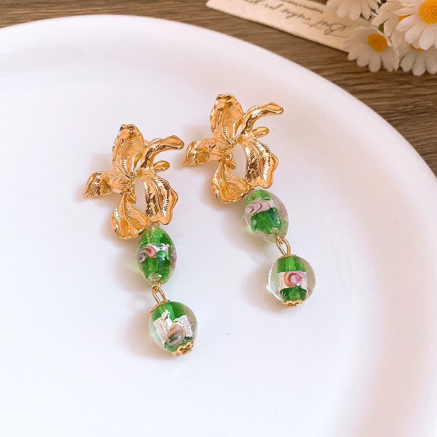 Pendientes exagerados de vintage medieval Pendientes de perlas geométricas de aceite de gota de diamantes de aguja de plata femenina Pendientes retro de sentido avanzado