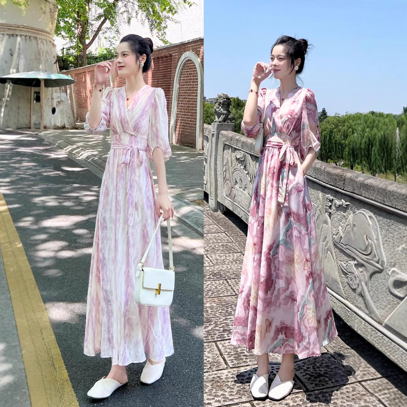 優しい風花柄ドレス婦人服2025年夏新作ティーブレイクフレンチハイエンドスリムVネックスカート|undefined