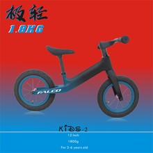1800克超经量版碳纤维平衡车 Pushbike碳纤维儿童滑步车
