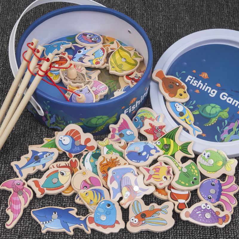 물고기 51마리 + 낚싯대 3개 [통]