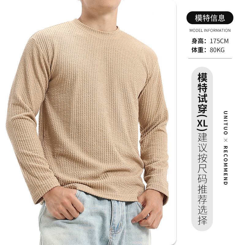 Otoño y invierno ropa de hombre lujosa alta sensación de cuello redondo de punto camiseta de manga larga simple camiseta de hilo de núcleo camiseta superior hombre