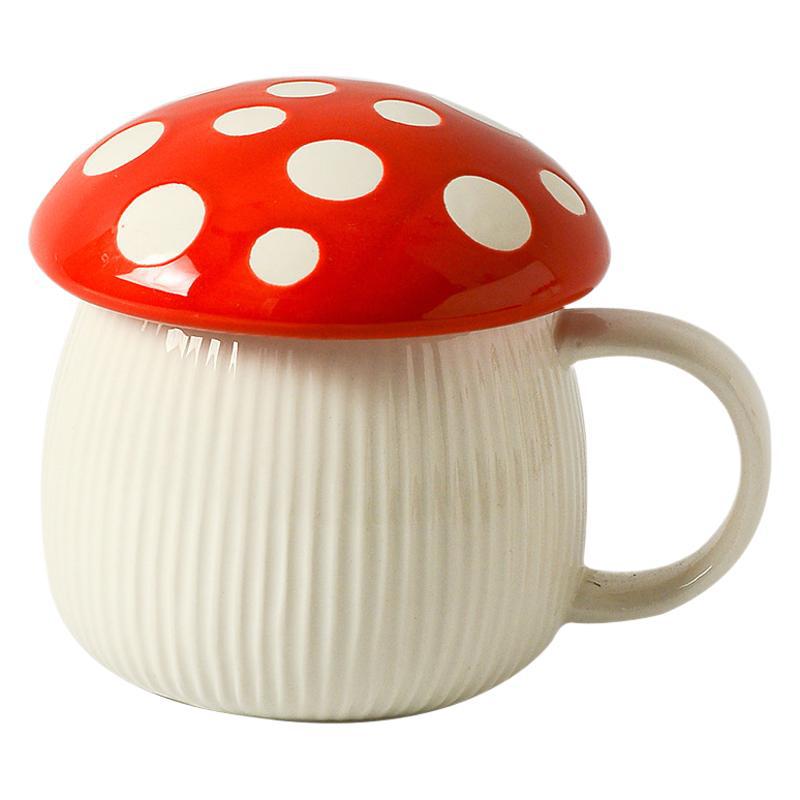 Corazón de una niña taza de hongos rojos cubierta encantadora cubierta de cubierta esmalte de color puede microondas taza de cerámica de alto valor para el hogar