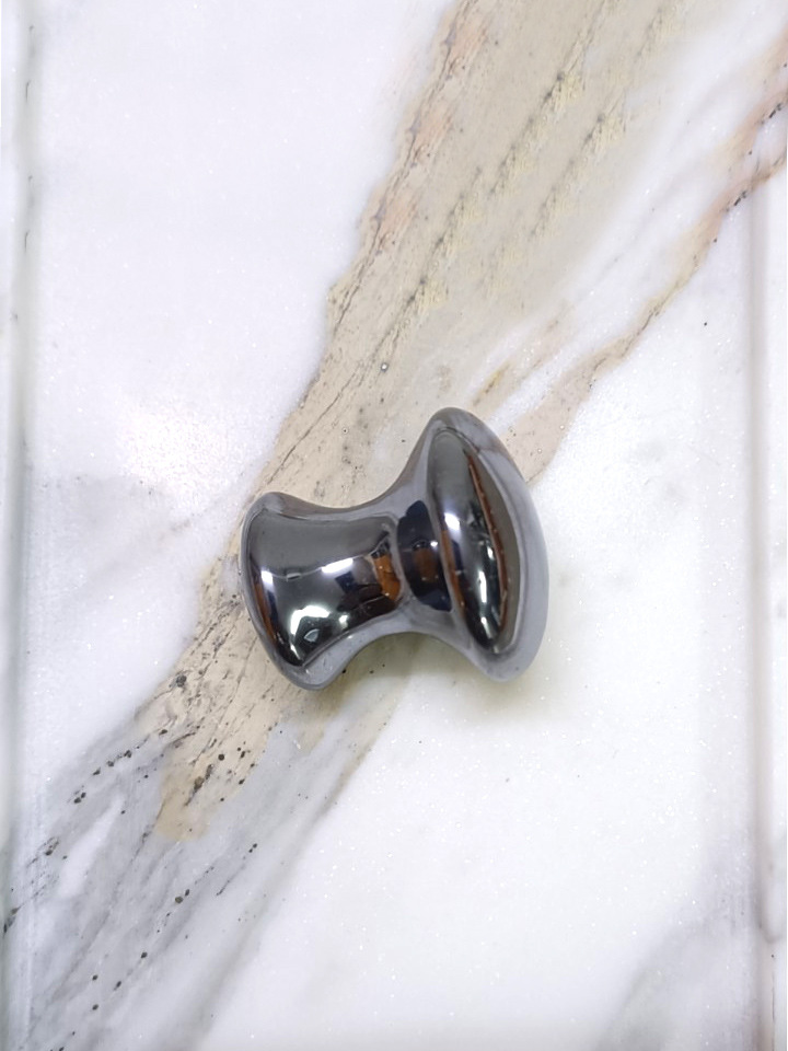 日本製越境テラヘルツスクレイピングボード、台湾製ブラックテクノロジーマッサージスティック、韓国エステサロンと同じスタイルの顔面経絡マッサージスティック