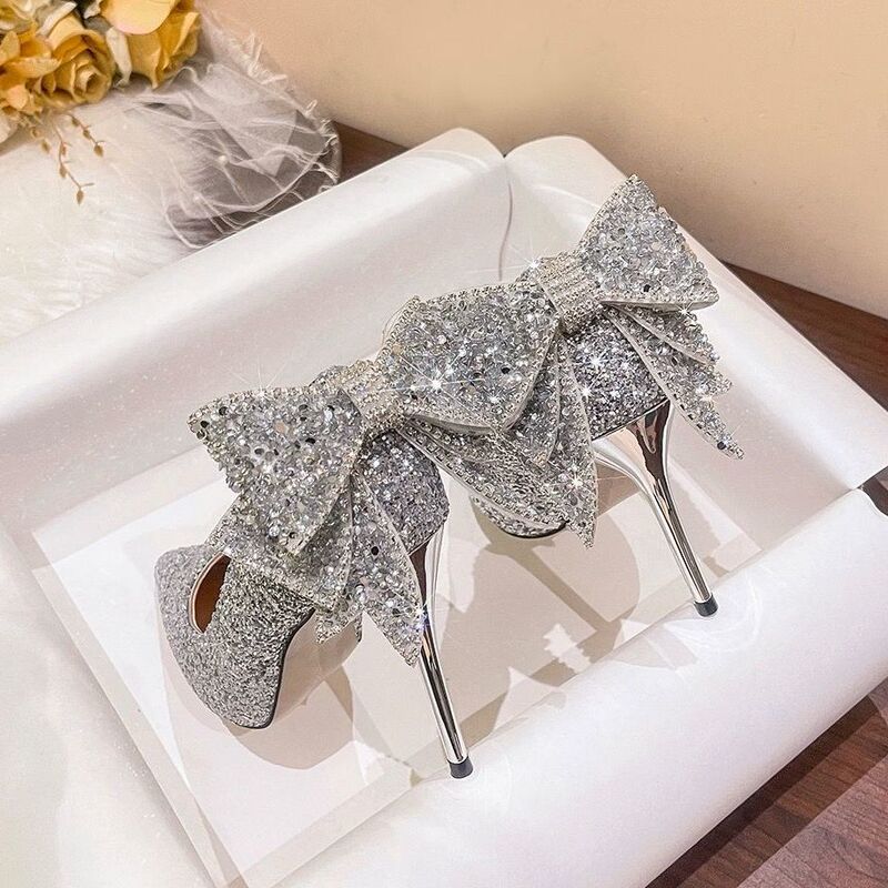 Silver High Heels 2025 New Spring & Fall Crystal Sequin Diamond Wedding Shoes Xiuhe Two-Wear Bridal Wedding Dress Silver High Heels 2025 New Spring & Fall Crystal Sequin Diamond Wedding Shoes Xiuhe Two-Wear Bridal Wedding Dress