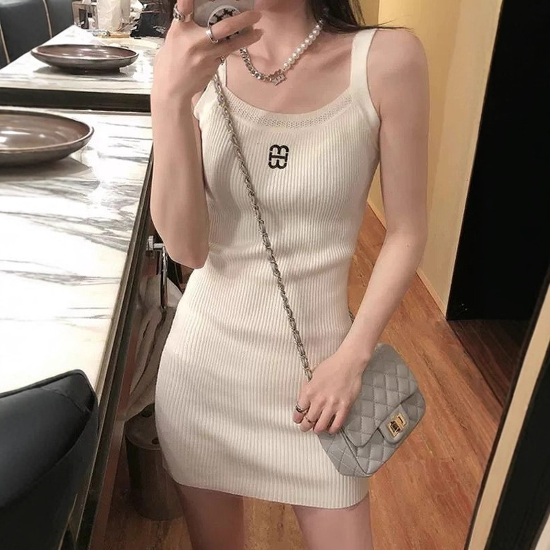 Pure Desire Hot Girl Sexy Slim Fit High Elastic Knitted Suspender Skirt 2025 New Summer Easiest for Match Dress for Women