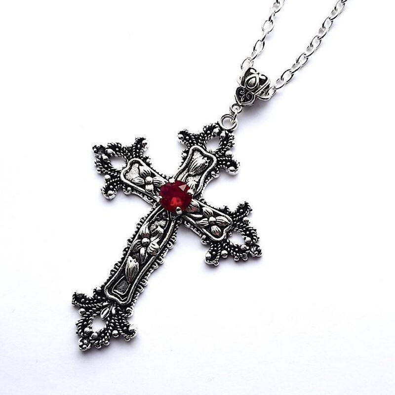 Amazon Cross-border Creative Flower Pattern Cross Diamond Necklace Gothic AliExpress Amazon wish Europe and America Amazon Cross-border Creative Flower Pattern Cross Diamond Necklace Gothic AliExpress Amazon wish Europe and America