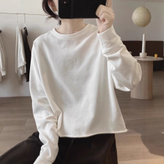 シンプルなパーカーのコートの女性の春秋の新型はゆったりしていて、やせています。
