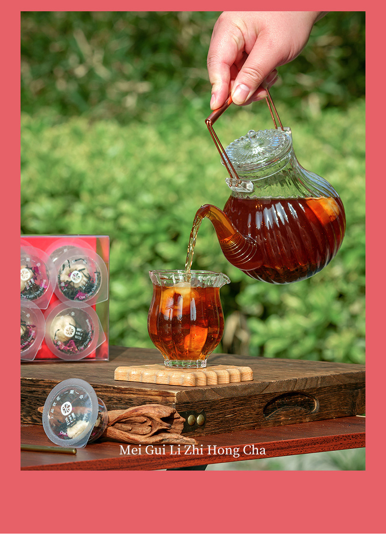 Rose Lychee Black Tea Mini Jar Floral Tea Blend 48g Sweet Aromatic Brew for Home Enjoyment quality and texture