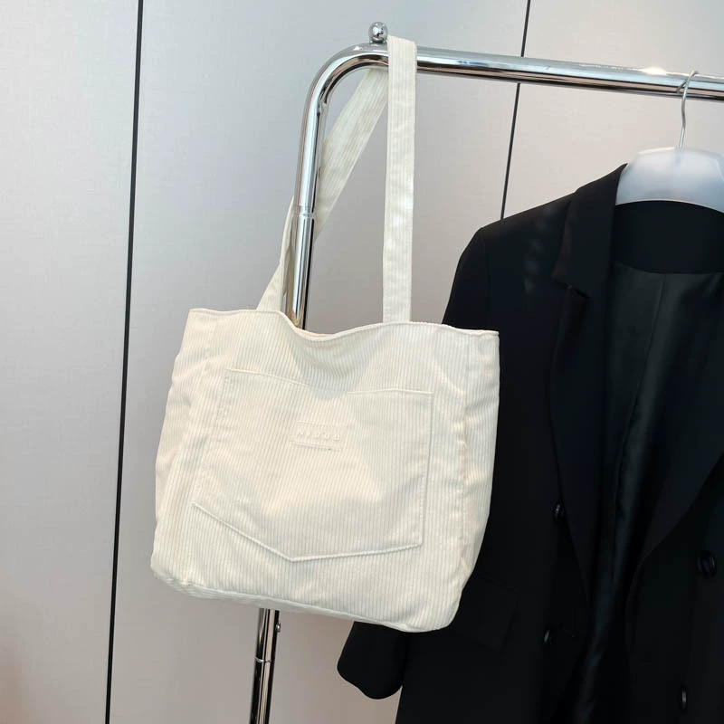Ретро-лампа, просторная полупрозрачная demi-season sophisticated one-shoulder bag