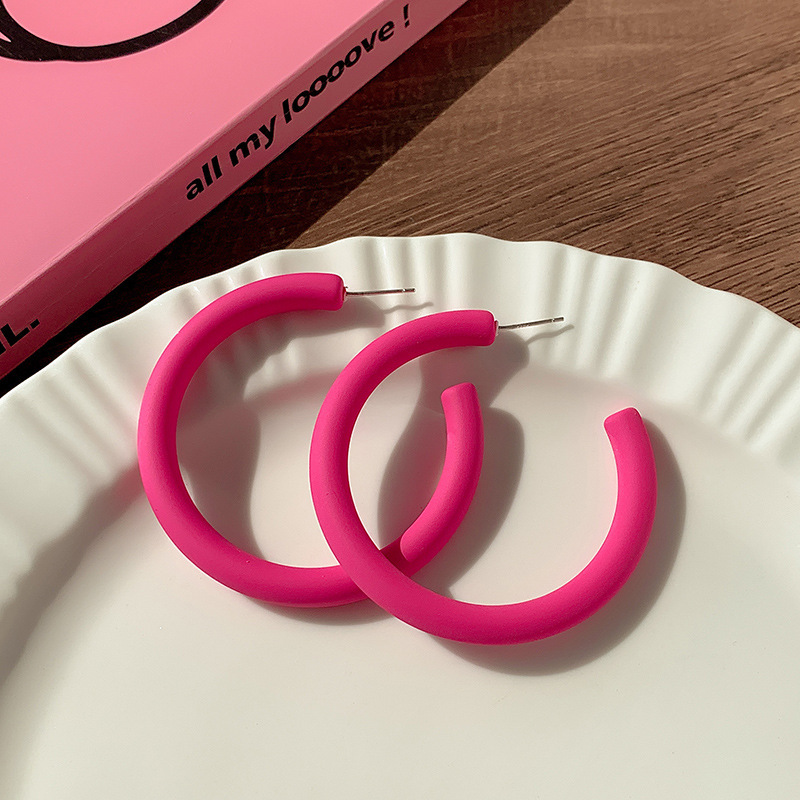 fresh cute fuchsia earrings with bow