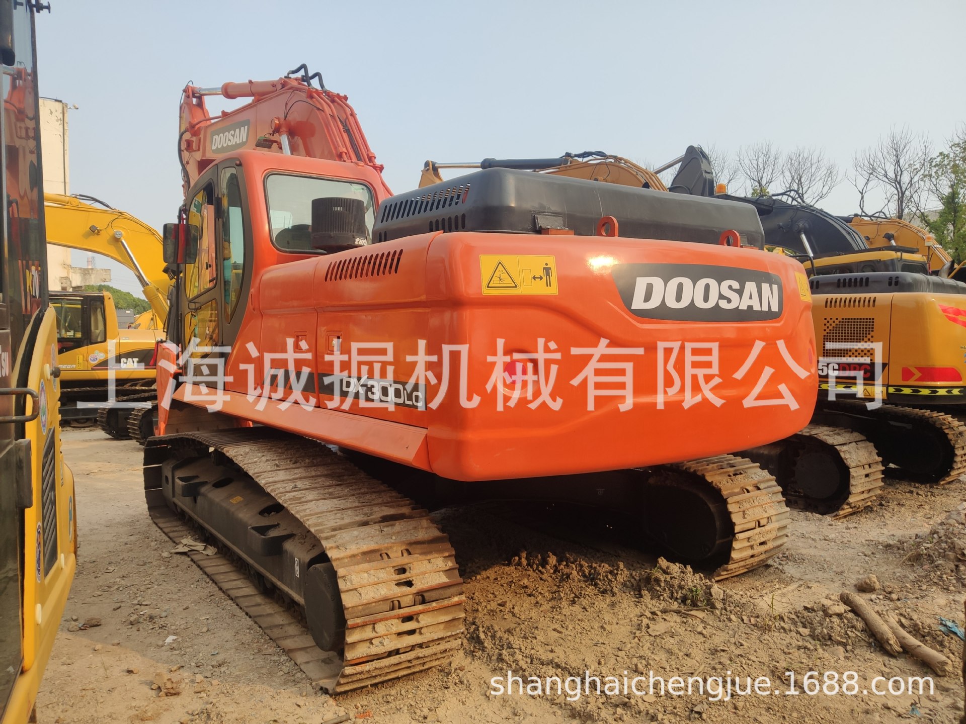 DOOSAN斗山DX300二手挖掘机现货出售