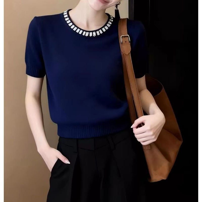 Simple, Stylish, and Very Attractive, Navy Blue Round-Neck Short-Sleeved Knitted Top for Women, Versatile and Slimming, New Spring 2026 Model Simple, Stylish, and Very Attractive, Navy Blue Round-Neck Short-Sleeved Knitted Top for Women, Versatile and Slimming, New Spring 2026 Model