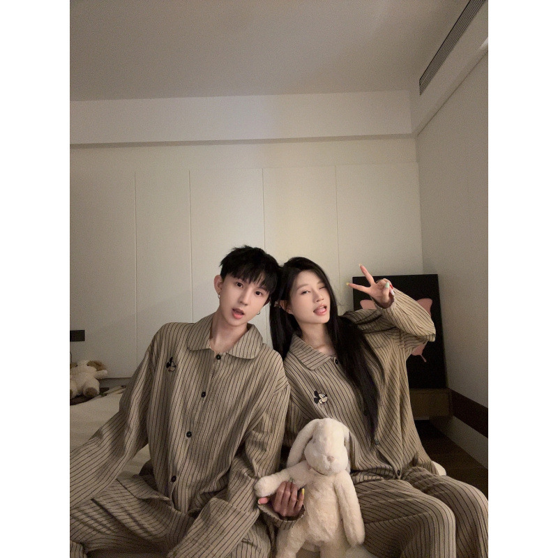 한국 스타일 INS 스타일 미키 파자마 여성 봄과 가을 커플의 새로운 도착 줄무늬 카디건 긴팔 바지 홈 의류 세트