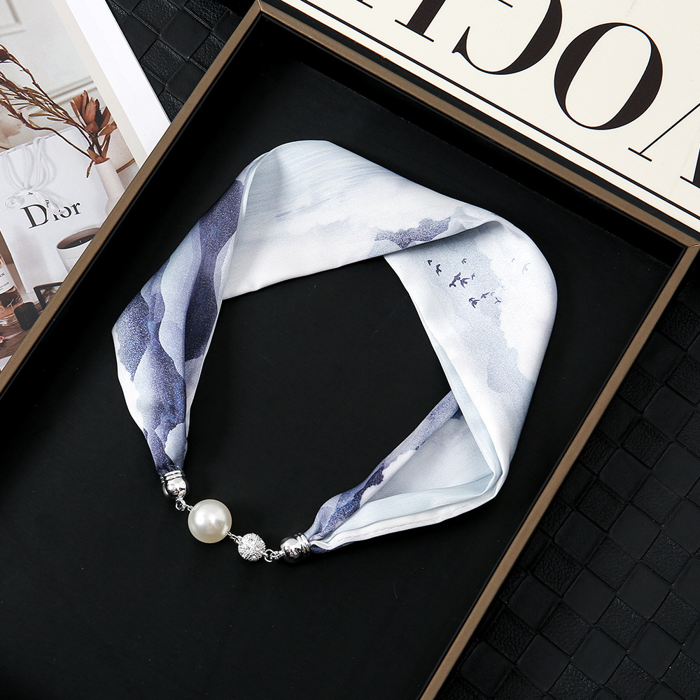 Pañuelo de seda con hebilla magnética de diamantes con incrustaciones de perlas collar mujer retro todo fósforo moda bufanda fina hebilla autocebante babero al por mayor