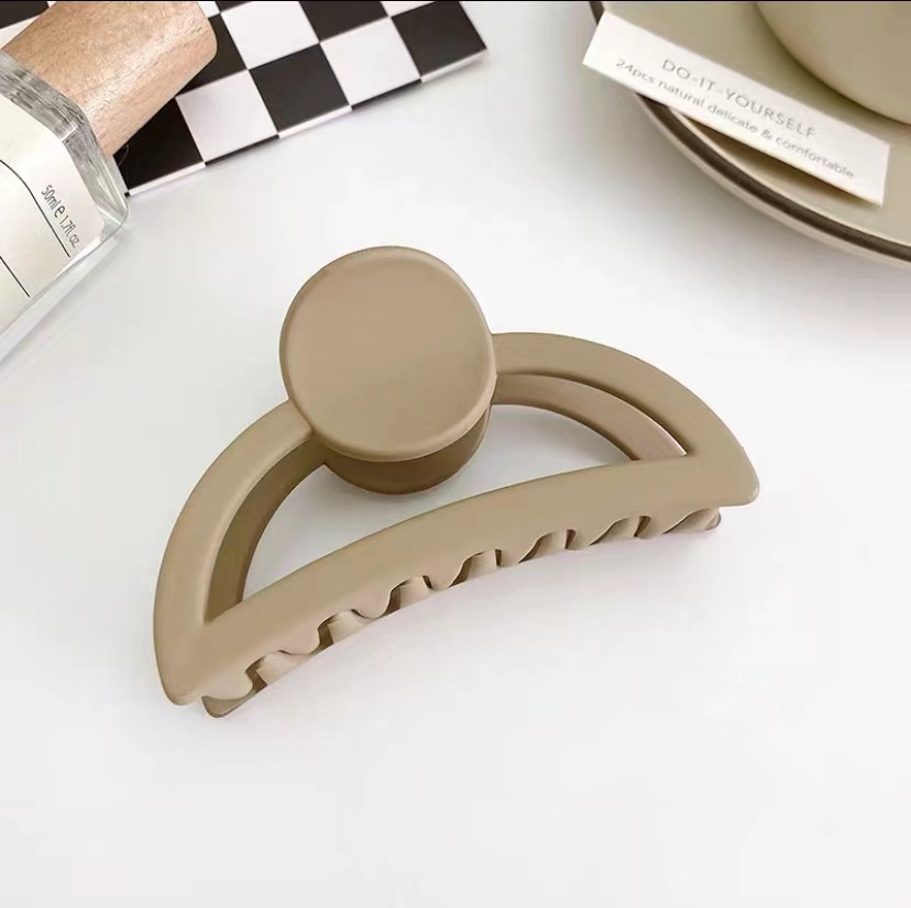 Horquilla de las mujeres espalda Cabeza esmerilado clip de pelo marrón horquilla Internet celebridad updo tiburón clip de alta calidad temperamento