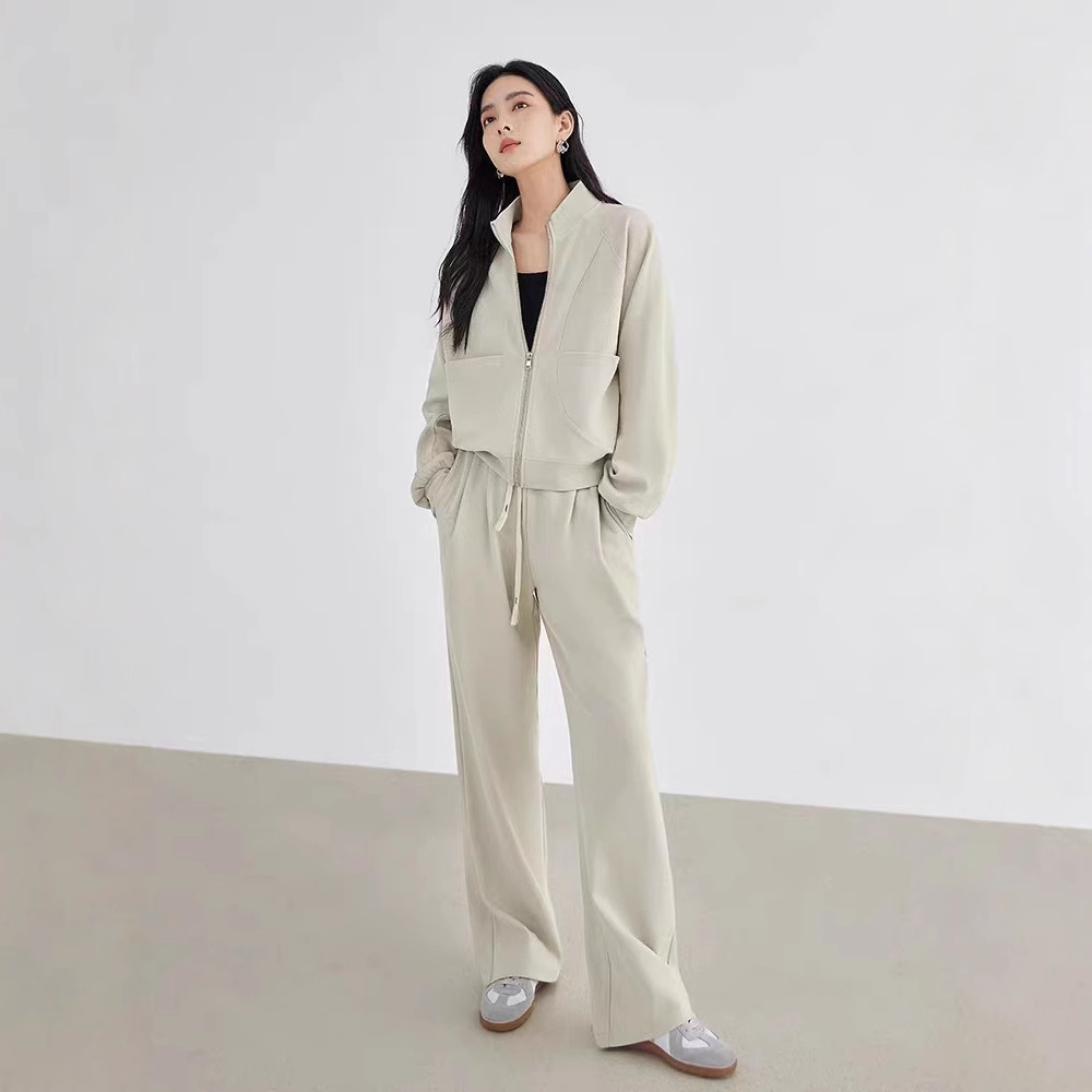 Autumn and Winter New Casual Sports suit Cotton Sweatshirt Short Coat Fashion Straight Trousers Sweatpants Commuter Two-piece Set