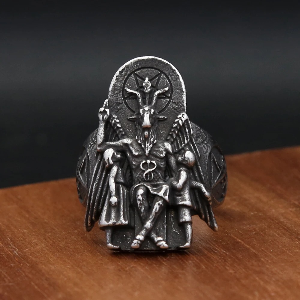 Foreign Trade Jewelry Steel Warrior Stainless Steel Ring Punk Anubis Sheep Head Skull Men's Ring Wholesale Spot