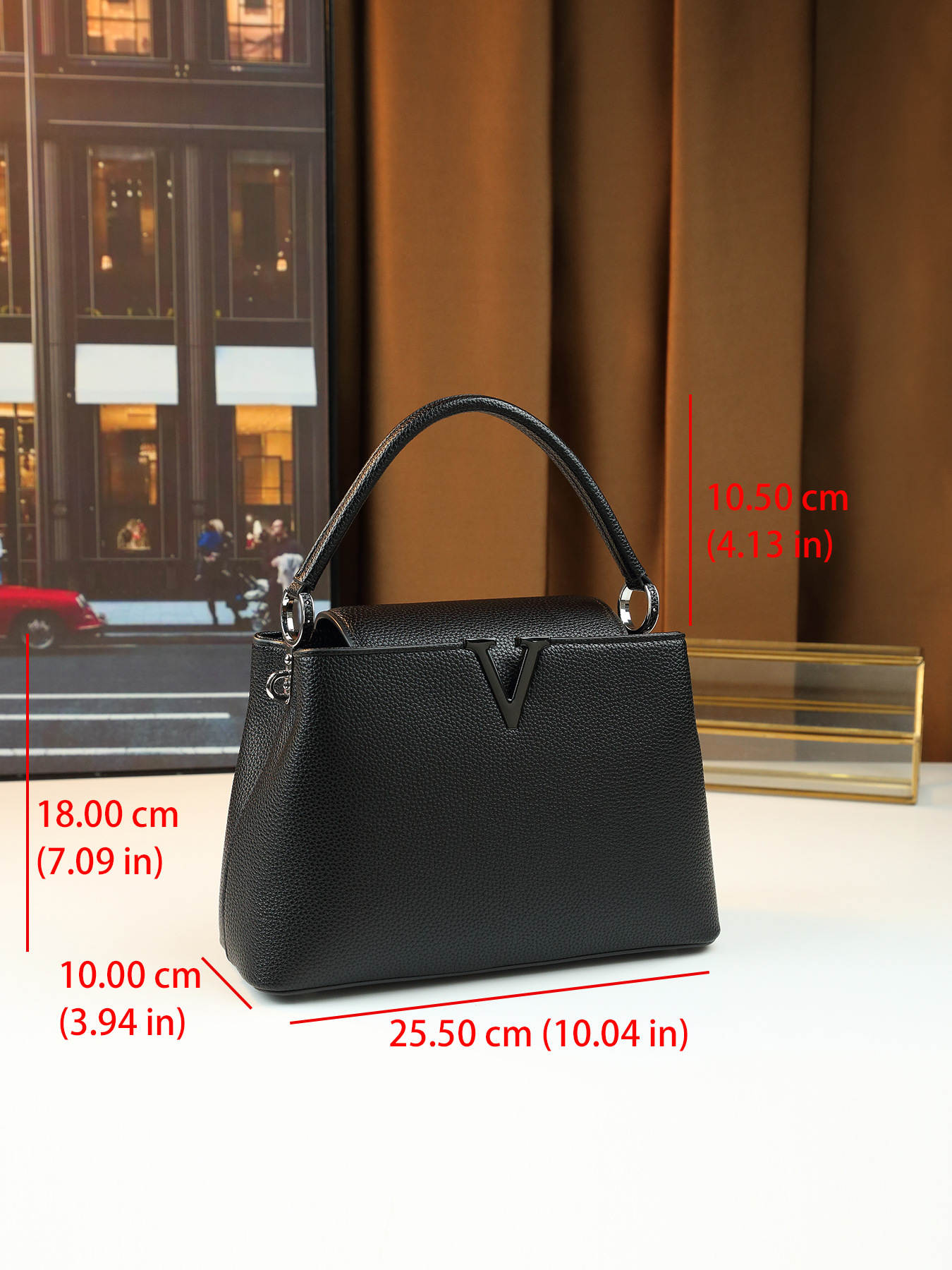 Bolsas transfronterizas para mujeres 2025, nuevas bolsas de estilo exterior Kylie, nicho simple en forma de V para mujeres que salen al trabajo, temperamento portátil