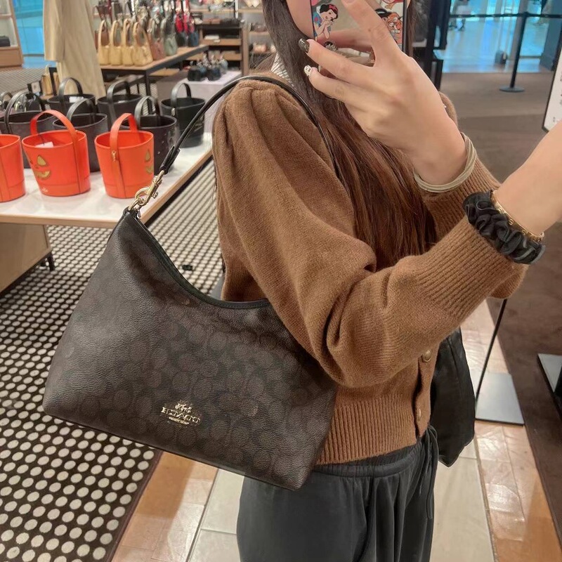 Purchase Cosaach Women's New Laurel Single-Shoulder Crossbody Bag with Monogram Pattern in Solid Color and Large Capacity from the Usa