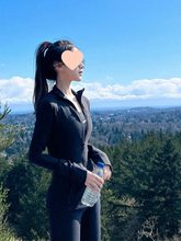 黑色防晒衣修身女爬山穿搭2025新款紧身收腰女款瑜伽服上衣外套夏