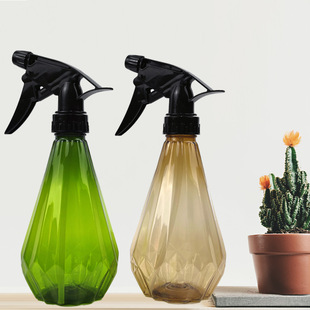 Factory watering can Wholesale Diamond watering can watering can 500ml household alcohol watering can hand pressure a gun watering can