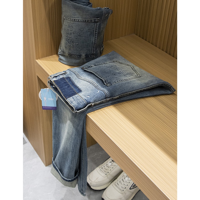 Suave y cómodo algodón orgánico elástico primavera-verano delgado hombre casual delgado jeans rectos