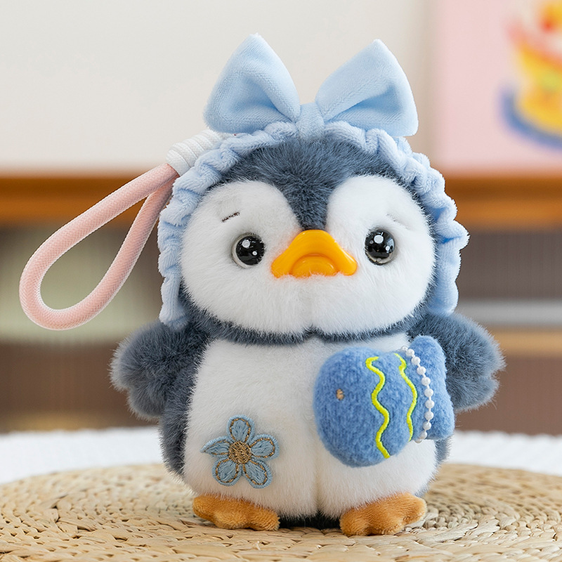かわいい帽子をかぶったペンギンのぬいぐるみペンダント、可愛いキャラクターの漫画風バッグ飾り、キーホルダー、ミニサイズの卸売|undefined