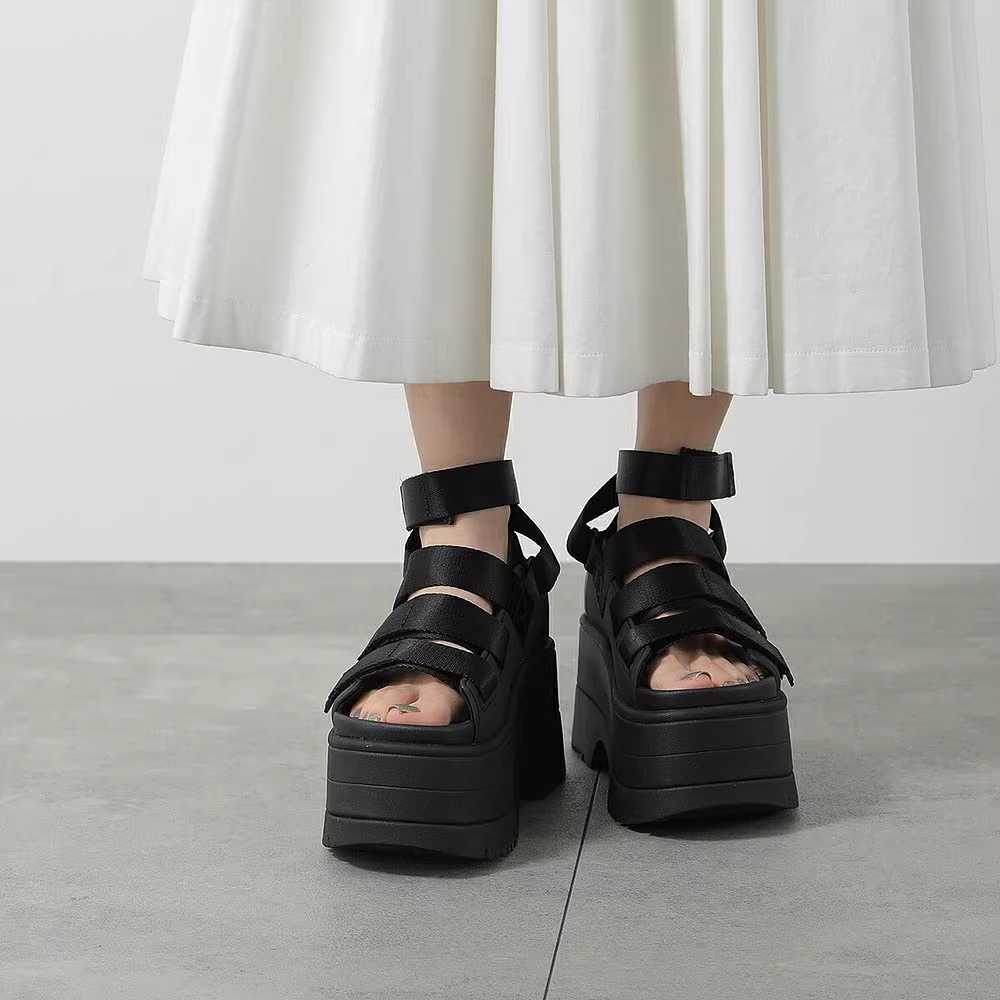 여름 신상품 눈부신 골드 웨지 샌들, 패셔너블한 두꺼운 밑창 벨크로 캐주얼 로마 샌들, 여성용 다용도 캐주얼 샌들