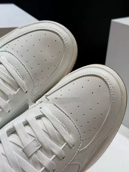 ——0911-2 Couple's 4cm Platform Sneakers, 2026 Autumn/Winter New Collection, Round Toe, Comfortable, Lightweight, and Versatile