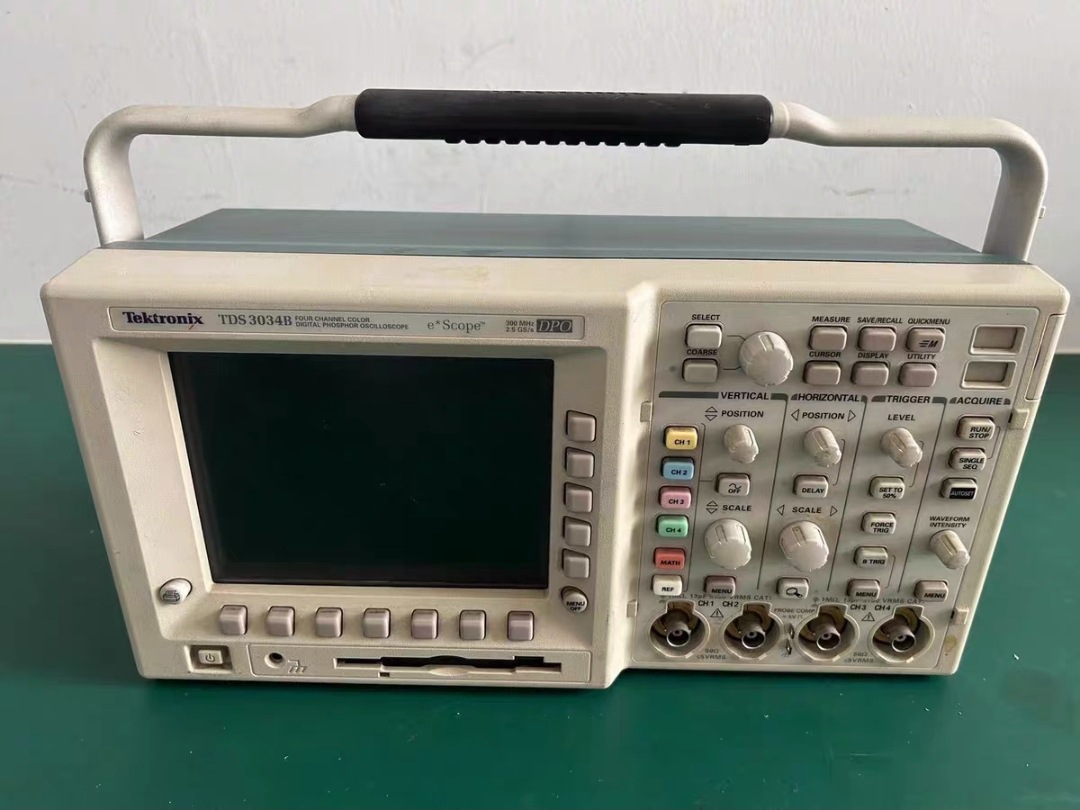 回收Tektronix泰克TDS3034B数字示波器TDS3014BTDS3054B TDS3054C