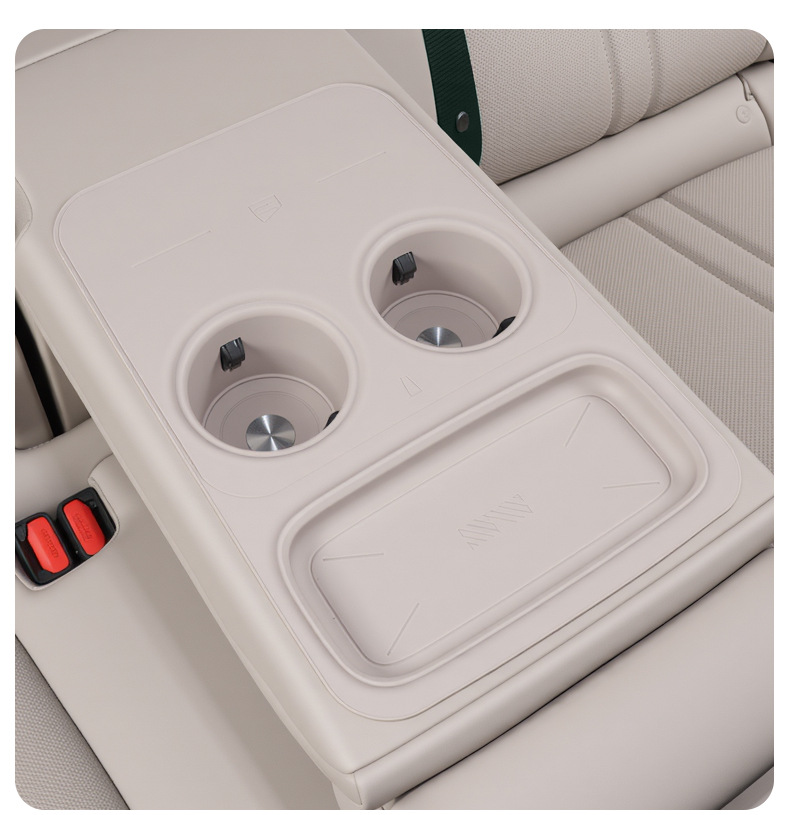 Suitable for Xiaomi Yu7 Rear Drainage Cup Cover Integrated Silicone Cup Holder Wireless Charging Pad Car Decoration Supplies