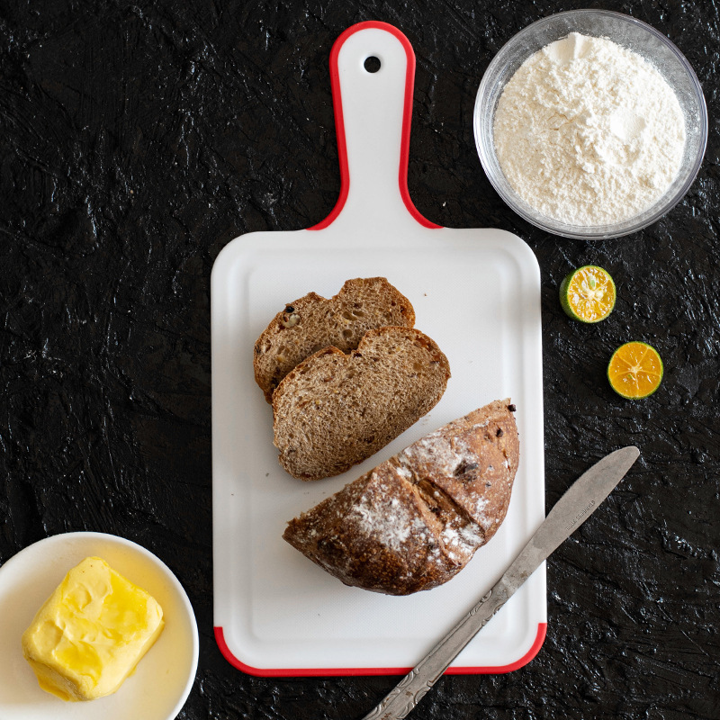 Amazon cocina doméstica tabla de corte de mano tabla de corte tabla de escritorio tabla de corte de verduras tabla de plástico grueso anti-mould portátil