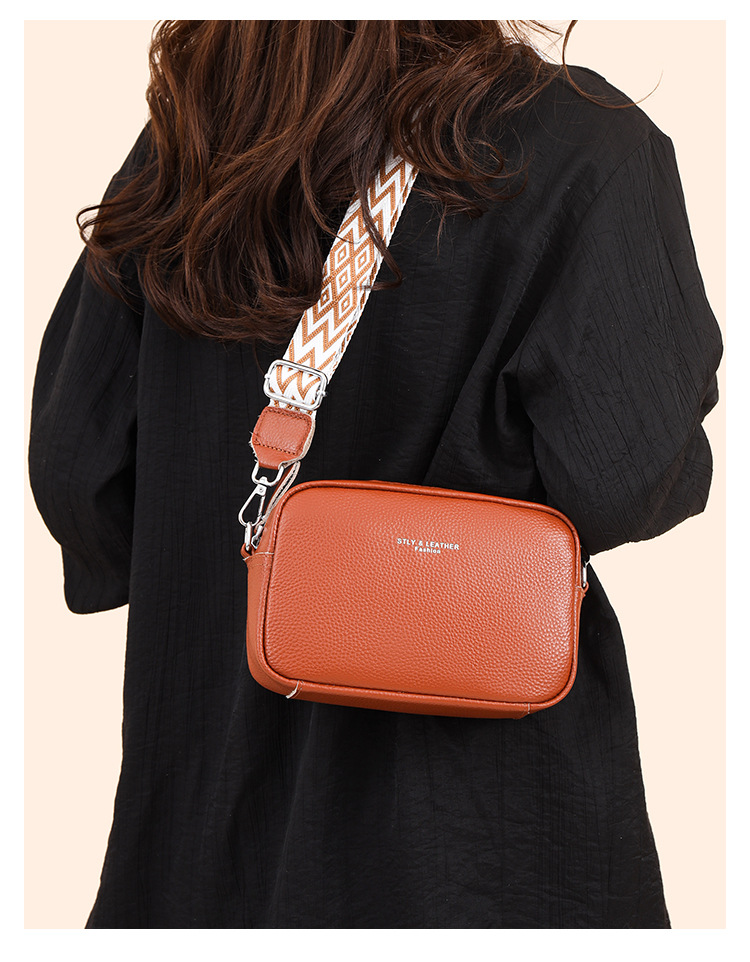 Women's Genuine Leather Crossbody Bag With Wide Strap_voghion.com