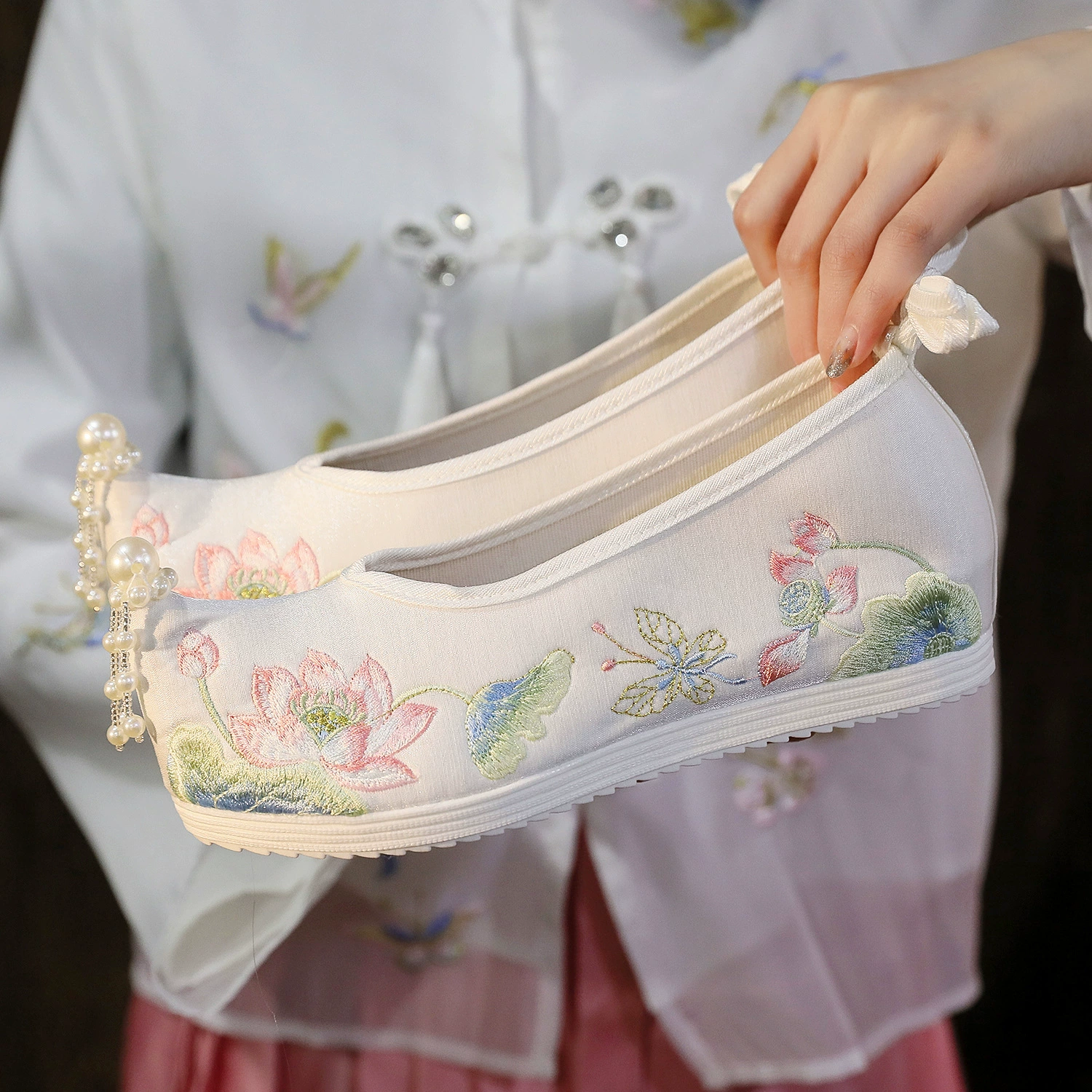 [BIHE] новая обувь ханьфу для студенток в старинном стиле, Женская подходящая обувь ханьфу, увеличивающая внутренний рост, обувь в старинном стиле Han Element