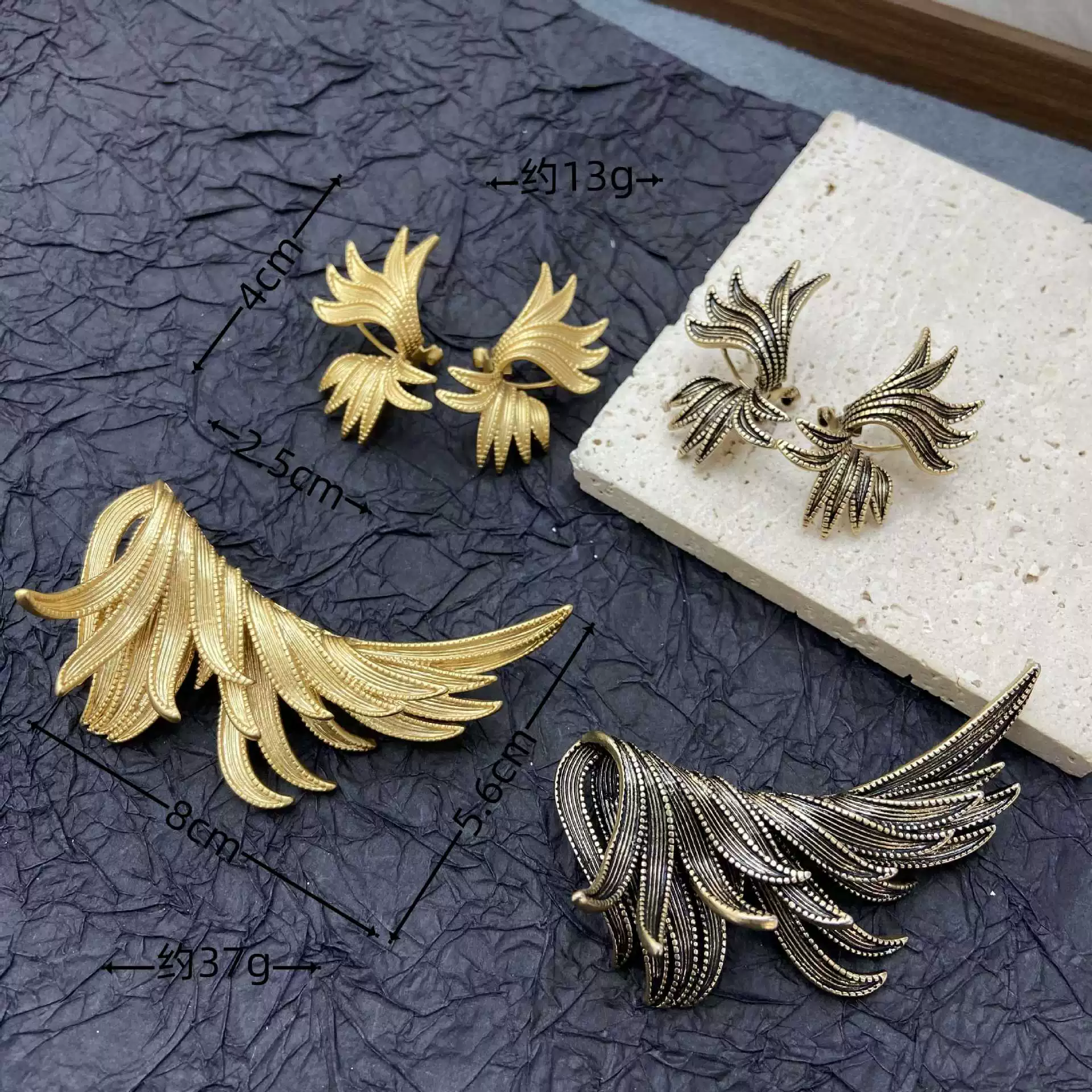 Golden retro brooch, earrings, set, European style, light luxury style
