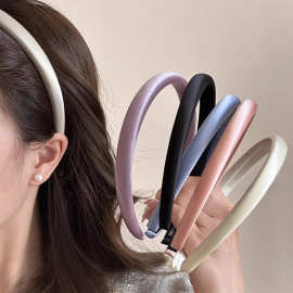 外出百搭缎面发箍女2025新款夏天洗脸头箍高级感洋气时尚压发头饰