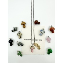 ��ɫĢ��ʯ�^����Ȼˮ�����Ѵ�ë���С�������L��ٴ��l���Ů