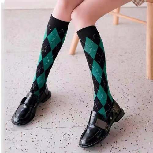 Diamond calf socks for women Japanese and Korean insjk students mid-calf socks college style stockings net red socks