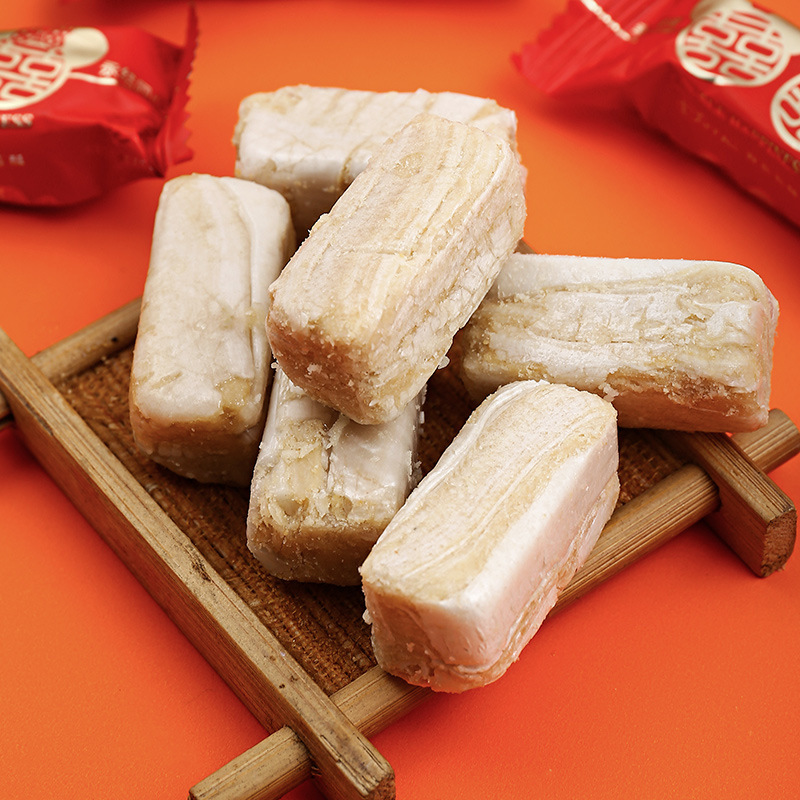 A Q Bear Peanut Brittle Candy Wedding Confetti Sugar Bulk Wholesale Celebratory Candy Wedding Celebration Brittle Candy Snack Mixed Wholesale