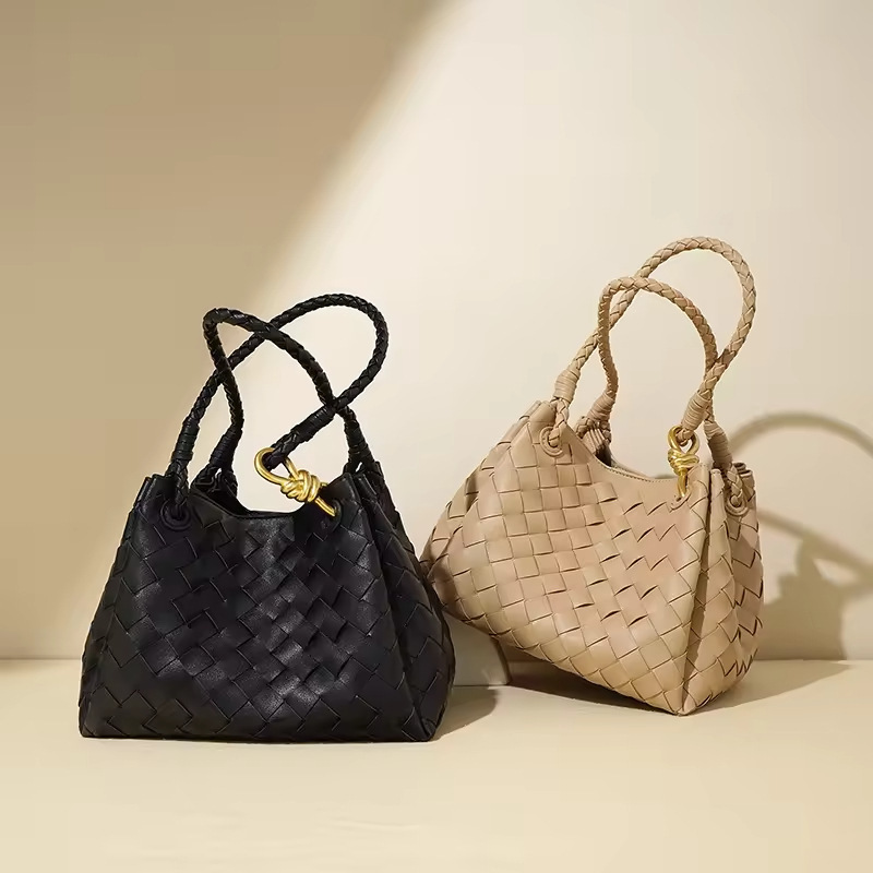 2026 New Foreign Trade Bv Style Metal Rope Buckle Woven Leather Tote Bag, Large Shoulder Bag, Handbag with Large Capacity for Women 2026 New Foreign Trade Bv Style Metal Rope Buckle Woven Leather Tote Bag, Large Shoulder Bag, Handbag with Large Capacity for Women