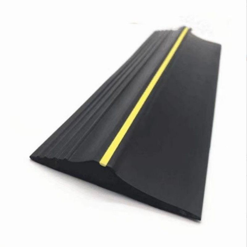 厂家供应车库门底密封条卷帘门密封条pvc双色地线橡胶防撞条