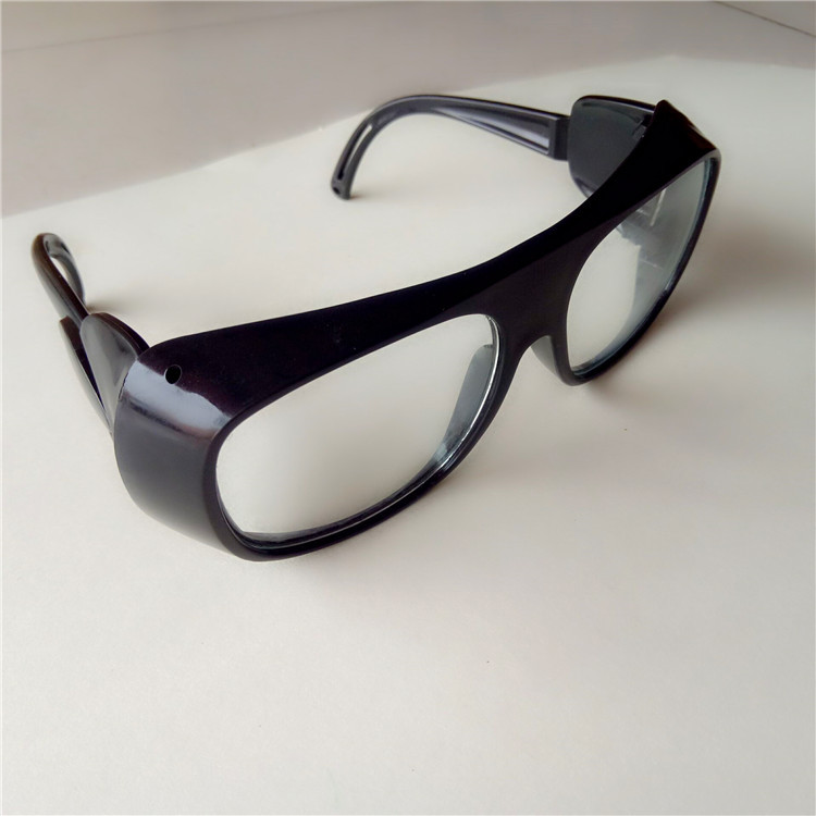 2010电焊劳保防护眼镜 打磨防风沙护目镜平光防尘防冲击眼镜白色