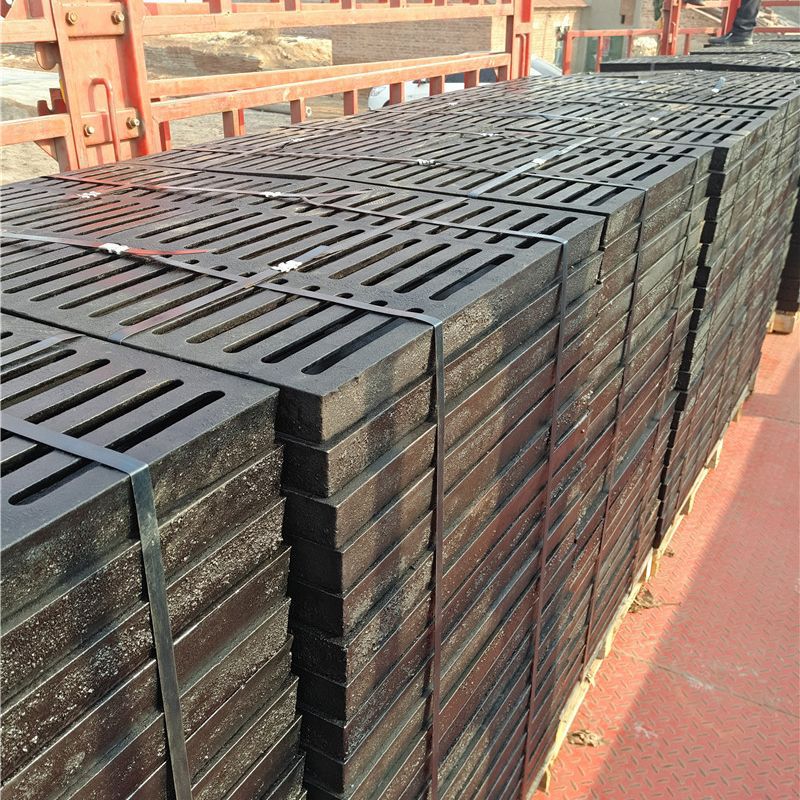 山东厂家供应防沉降雨水球墨铸铁箅子井盖 市政污水铸铁井盖