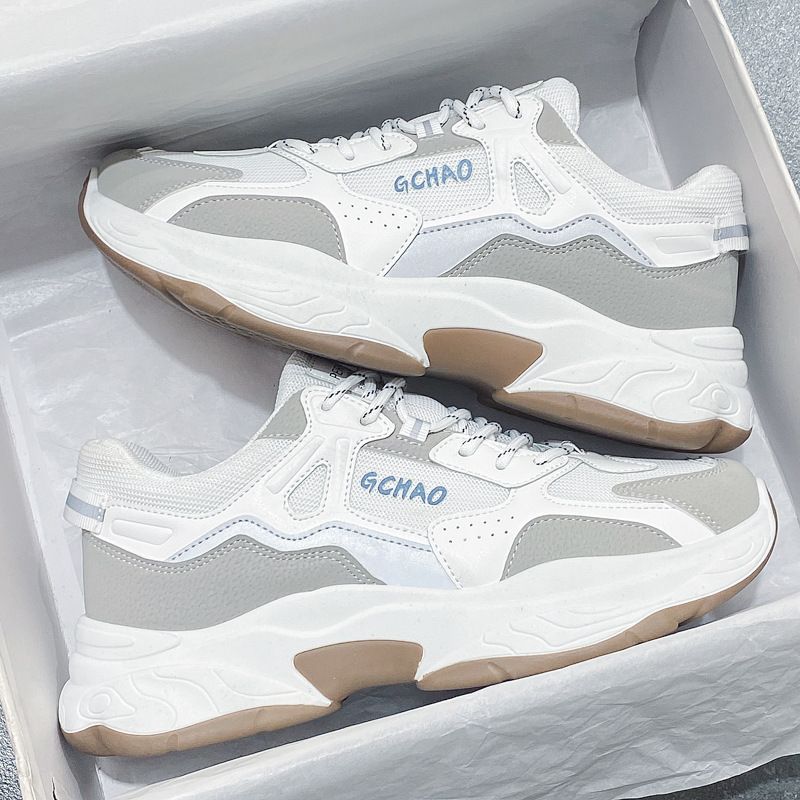 Scarpe sportive casual bianche alla moda, traspiranti, versatili, anti-odore, in maglia sottile, estive, 2024, da uomo_voghion.com