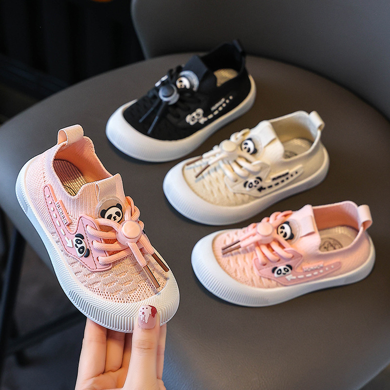 小黄鸭运动鞋新款防滑儿童轻便男童软底女童宝宝网鞋透气飞织脚蹬