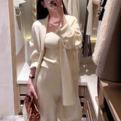 法式休闲风针织套装女秋冬简约毛衣外套高腰阔腿裤背心三件套1342