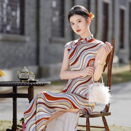 Traditional Full-Open Front Sleeveless Cheongsam 2025 Summer New Improved New Chinese Style Daily Slim Fit High-End Women's Dress