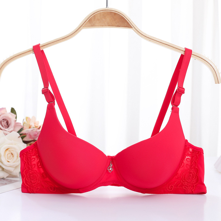 Fábrica de ropa interior de Shantou ajustable en el sitio brillante sin marcas sujetador de pecho pequeño para mujeres reunidas sujetador japonés para jóvenes