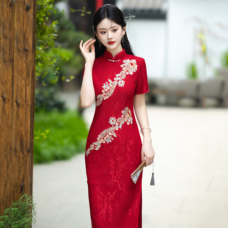 Embroidered Red Traditional Chinese Style Modernized Qipao for Young Women, High-End Bridal Toast Dress, Engagement Dress, Formal Dress