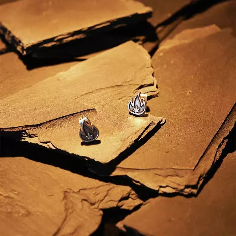 Cool Minimalist Men's Stud Earrings Stainless Steel Hypoallergenic_voghion.com